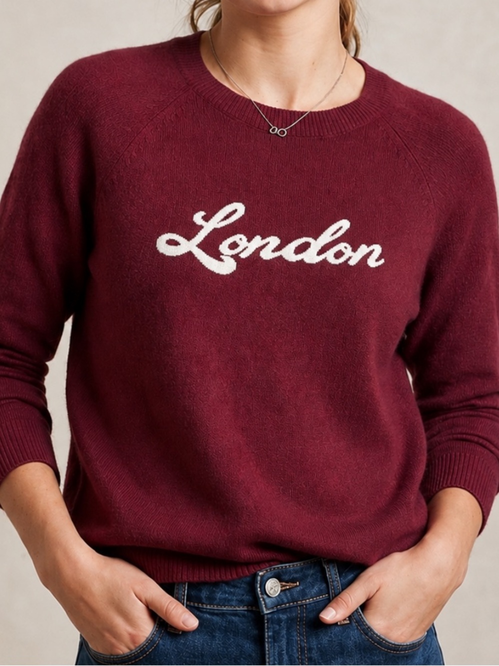 NWOT Cashmere Burgundy Long Sleeve Crew Neck Sweater. Size S